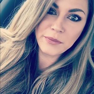 Meet your Posher, Jeanette